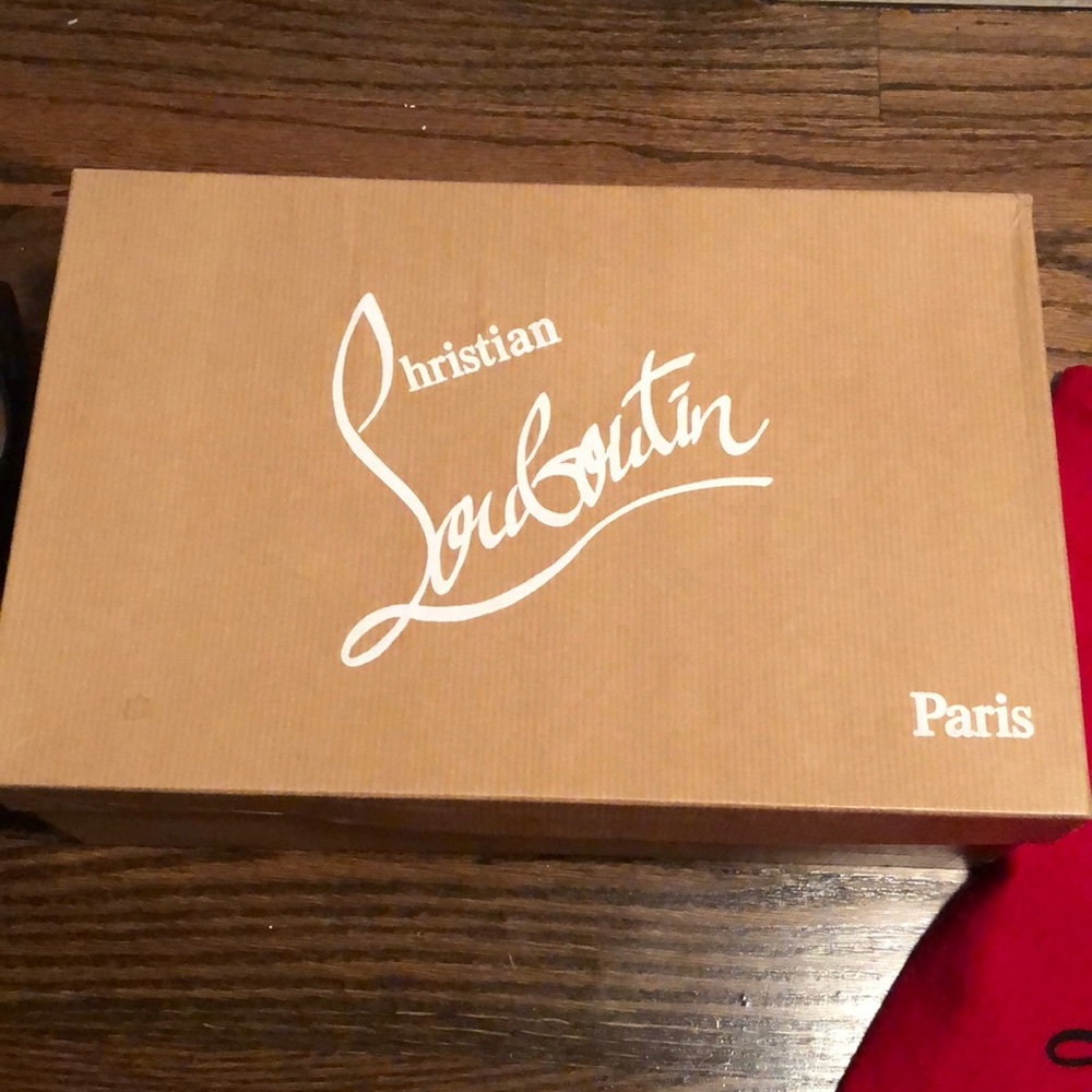Christian Louboutin Very Prive red bottoms heels - Picture 7 of 8